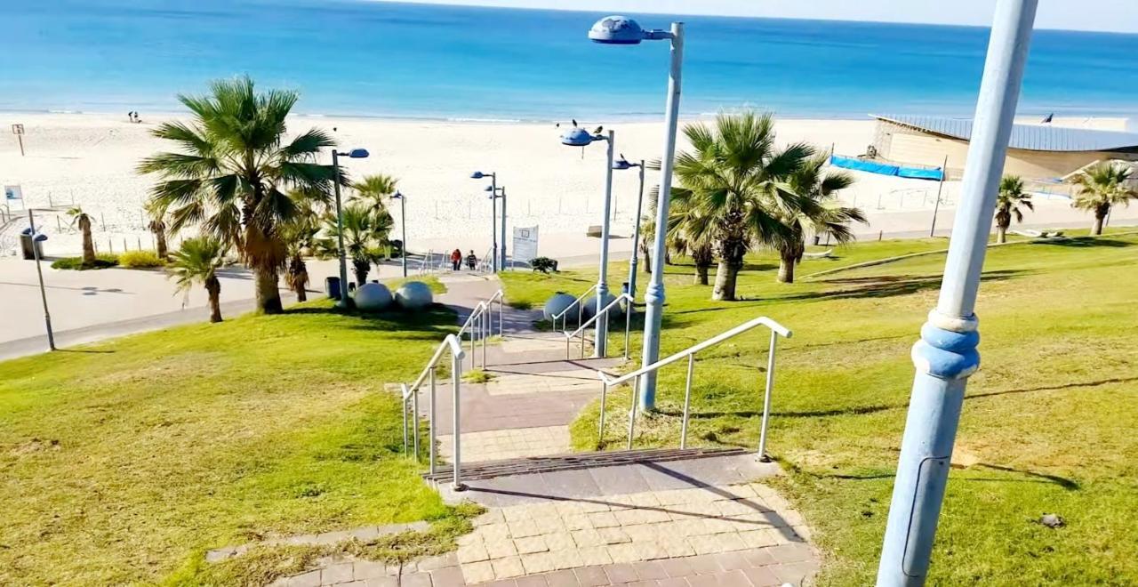 7 Hotel Apartment Short Time Tlv Бат-Ям Экстерьер фото